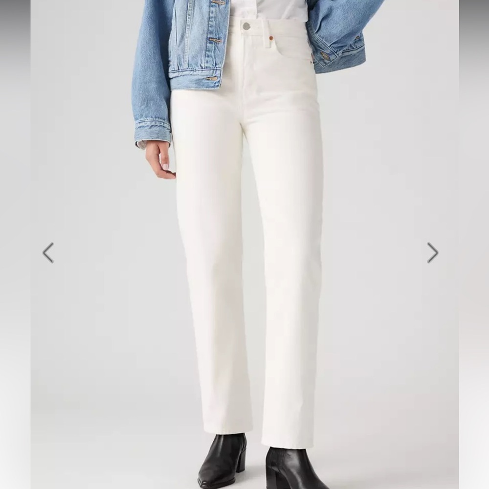 Levi’s Wedgie Straight Fit Women's Jeans White